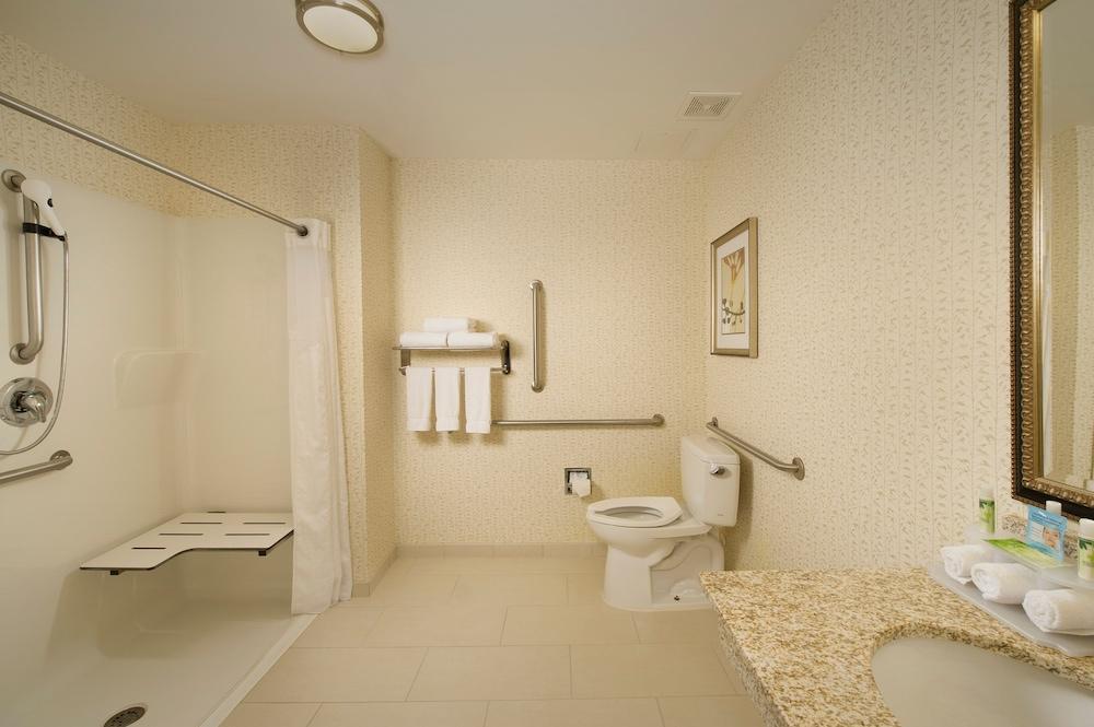 Holiday Inn Express & Suites Alexandria - Fort Belvoir By Ihg Luaran gambar